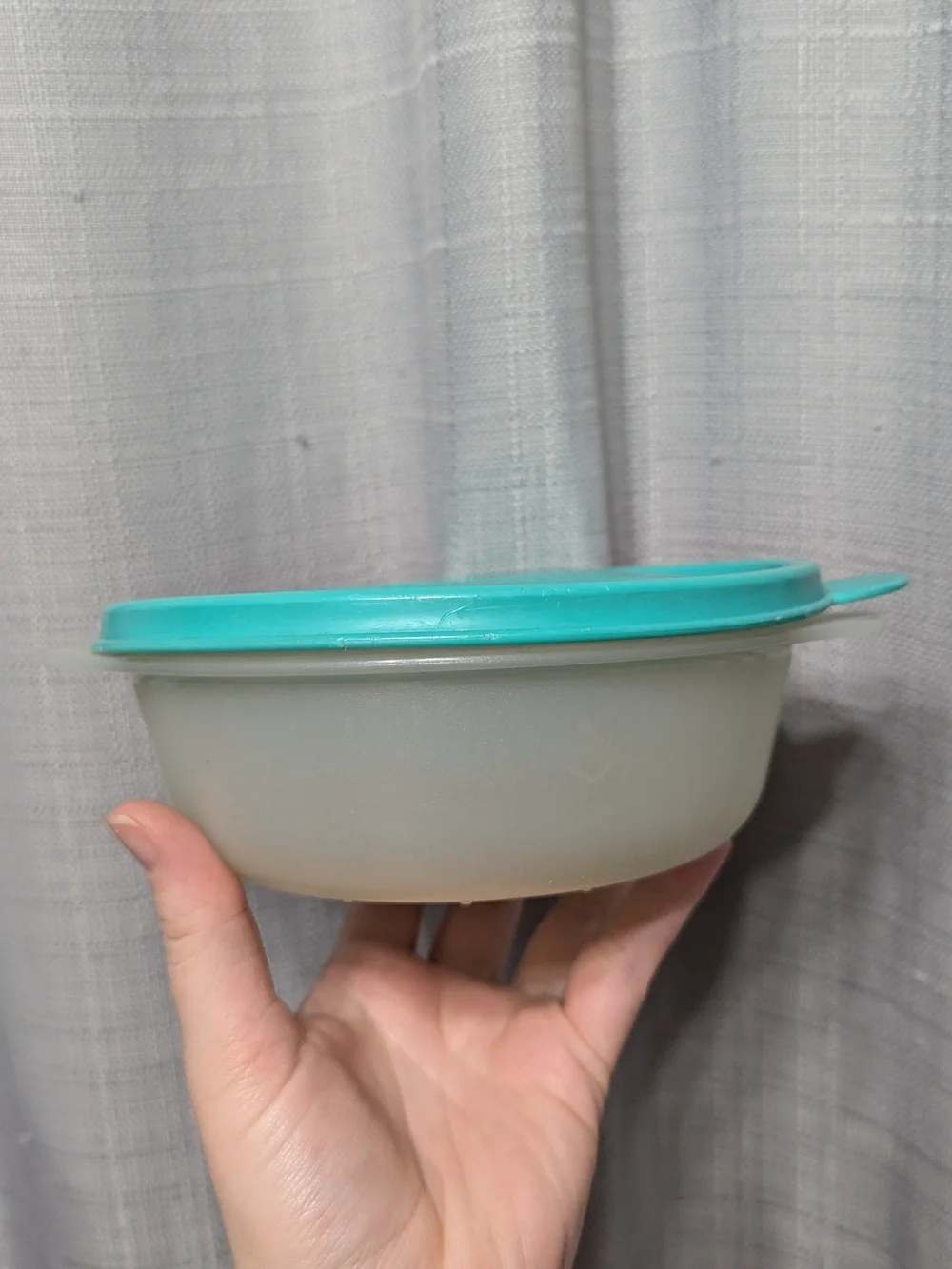 Tupperware #2648 Green Crystalwave #1 Microwave w/yellow flip top 2 1/2 Cup
